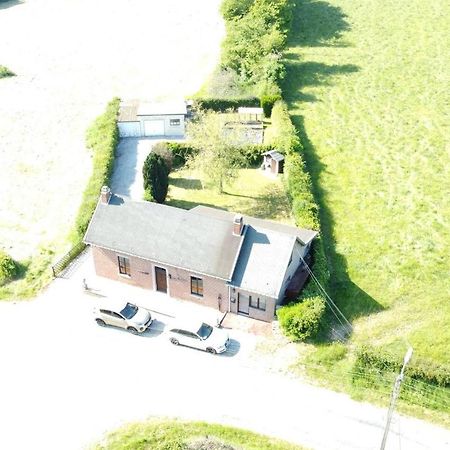 Maison La Thierache Momignies Eksteriør billede